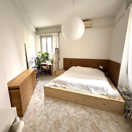 Entire Private 12 Minutes From Duomo 米兰