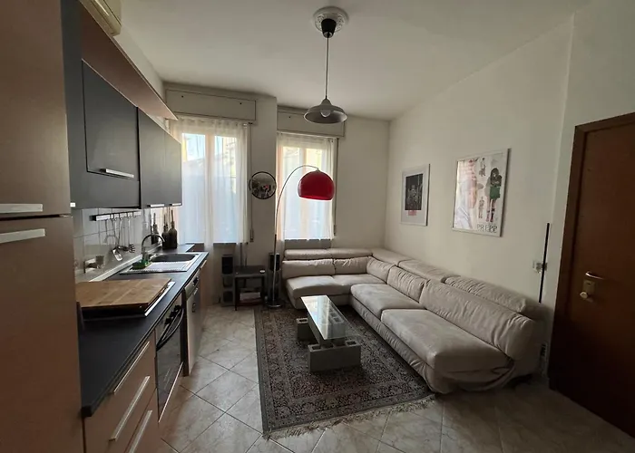 Entire Private 12 Minutes From Duomo Mailand