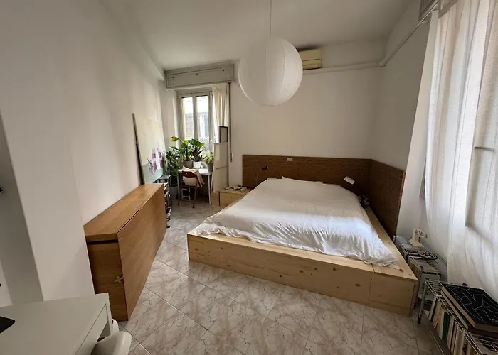 Entire Private 12 Minutes From Duomo Apartment